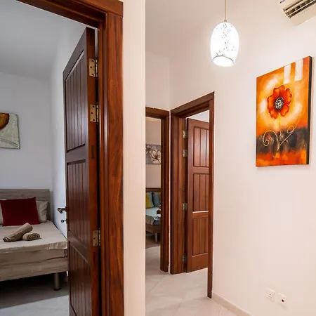 アパート Silver Harbour - 2 Bedrooms, 2 Bathrooms グジラ