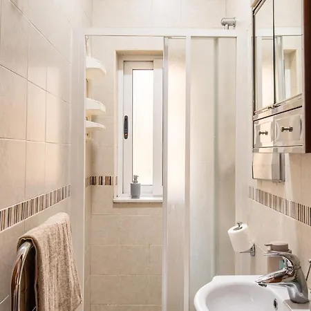 Silver Harbour - 2 Bedrooms, 2 Bathrooms *